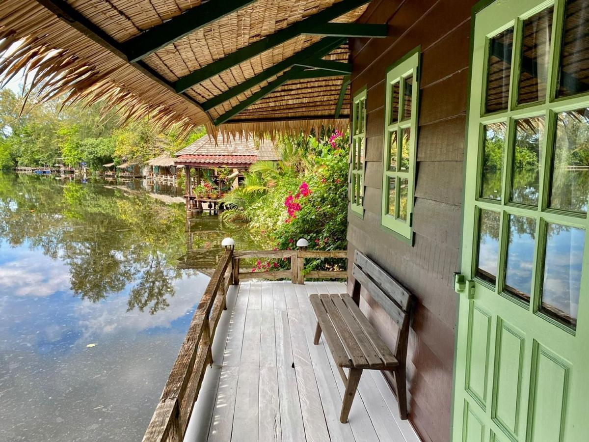 Maddekehaoo Eco Mansion Bed & Breakfast Koh Chang Bagian luar foto